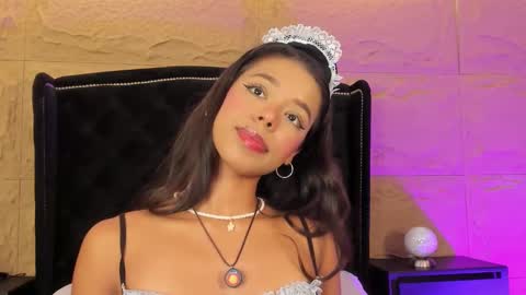 Naomi online show from 12/04/25, 10:07