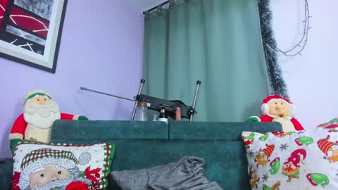 Nahomi Jones online show from 12/06/24, 12:02