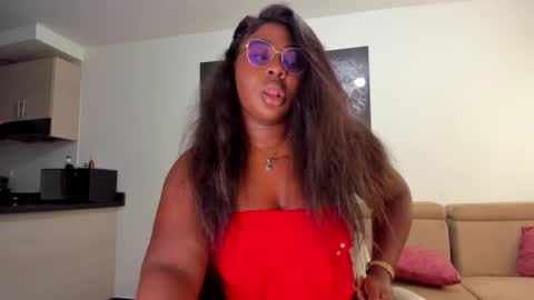 Nathalia King online show from 02/19/25, 09:25