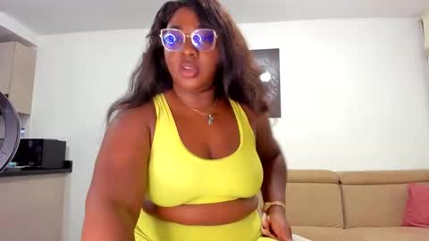 Nathalia King online show from 02/24/25, 12:30