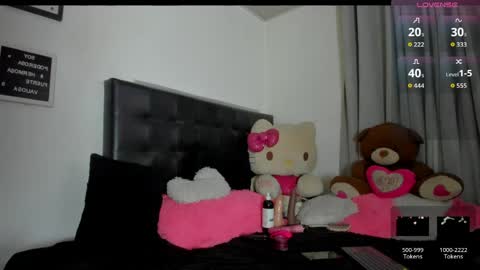 naomi_kobayashi online show from 04/29/26, 11:22