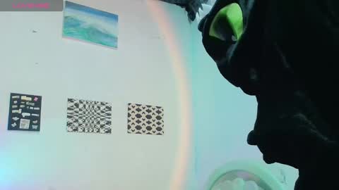 Naomi online show from 03/11/25, 05:16