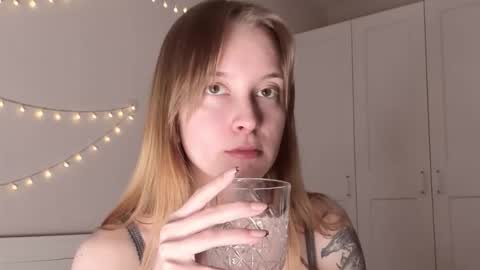 Naomi online show from 03/01/26, 08:00