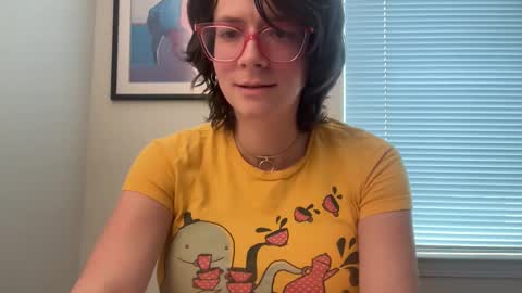 Naomi Reah online show from 11/25/25, 03:56