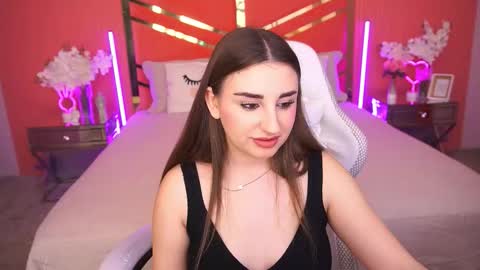 naomibaae online show from 11/22/25, 08:57