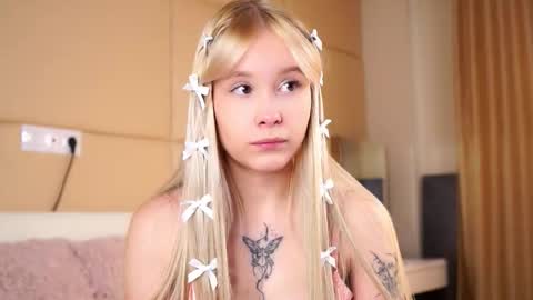 Angel online show from 02/27/26, 04:56