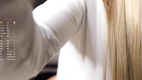 Angel online show from 03/03/26, 02:18