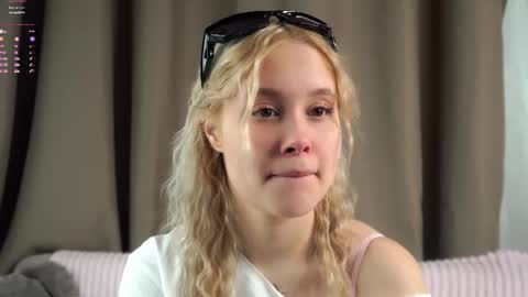 Angel online show from 04/18/26, 03:10