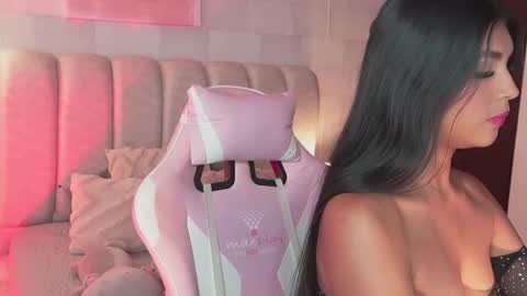 Snapshot of naomigray__ chatting on 07/11/26, 07:16 Naomi-Gray online show from 07/11/26, 07:16