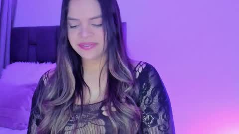 Naomi online show from 10/31/25, 02:23