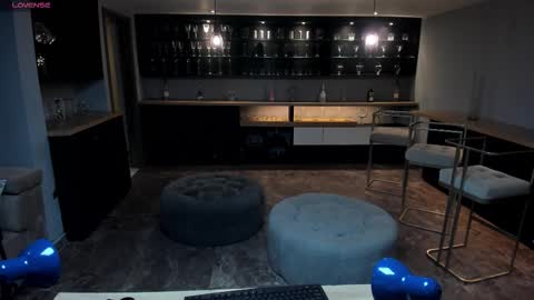 Naomi online show from 11/28/25, 11:57