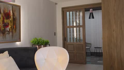 Naomi online show from 04/19/26, 05:01