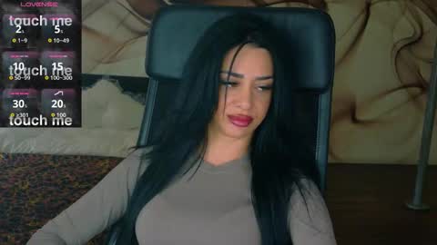 NaomiScarlett online show from 11/12/25, 10:26