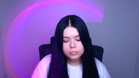 Naomi online show from 09/23/25, 12:30