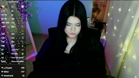 Naomi online show from 05/16/26, 10:36
