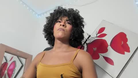 Snapshot of naomiwildburn chatting on 01/07/25, 07:20 naomiwildburn online show from 01/07/25, 07:20