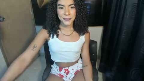 Snapshot of naomiwildburn chatting on 07/03/26, 03:02 naomiwildburn online show from 07/03/26, 03:02