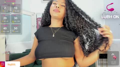 Naomi     online show from 12/11/24, 07:14