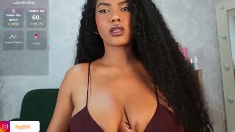 Naomi     online show from 03/12/26, 02:50