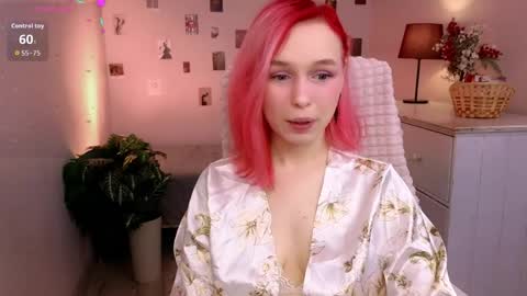 Naomi online show from 04/04/26, 08:28