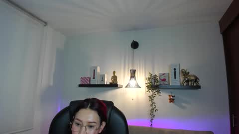 Snapshot of naomy_stanley chatting on 05/27/26, 01:57 Naomy Stanley online show from 05/27/26, 01:57