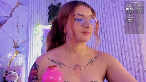 Naomy  online show from 04/06/26, 04:46