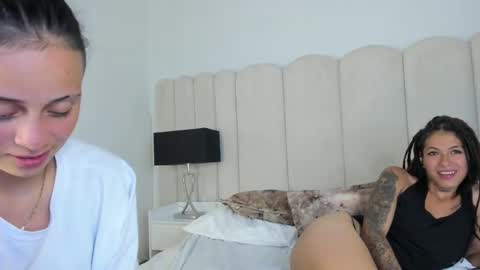 NaomyAndDany online show from 01/18/25, 01:08
