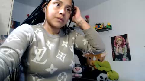 Snapshot of naomylux1 chatting on 06/12/26, 07:57 naomylux1 online show from 06/12/26, 07:57
