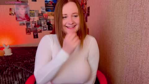 Naomy Rey online show from 03/29/26, 09:53