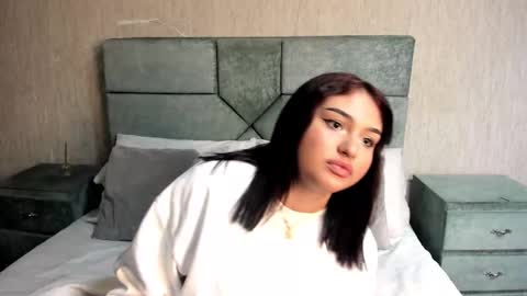 Naomy online show from 02/13/26, 08:38