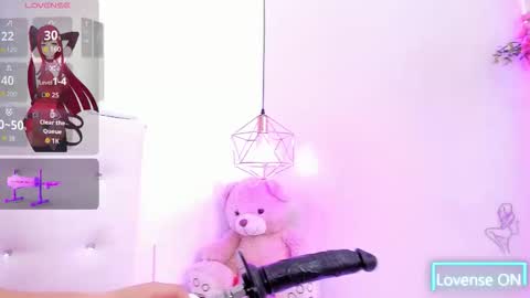 nara_pink online show from 10/16/25, 08:54