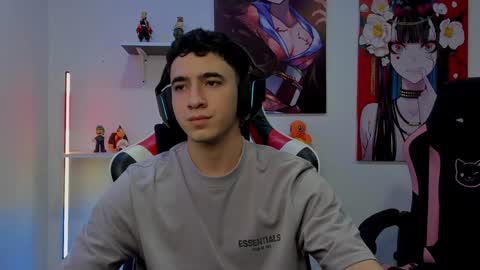 Snapshot of naranjo_seb chatting on 12/10/24, 07:58 sebastian online show from 12/10/24, 07:58