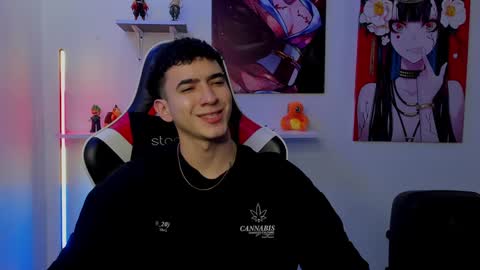 Snapshot of naranjo_seb chatting on 12/11/24, 05:00 sebastian online show from 12/11/24, 05:00