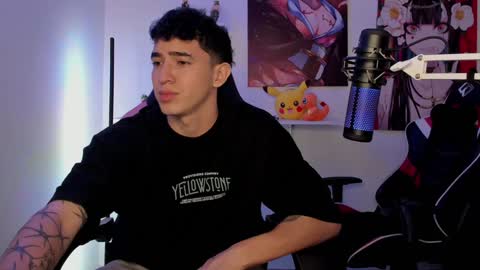 Snapshot of naranjo_seb chatting on 01/09/25, 03:44 sebastian online show from 01/09/25, 03:44