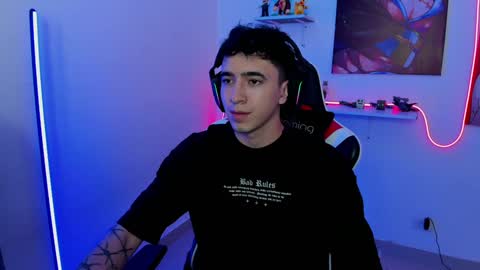 Snapshot of naranjo_seb chatting on 02/06/25, 10:15 sebastian online show from 02/06/25, 10:15