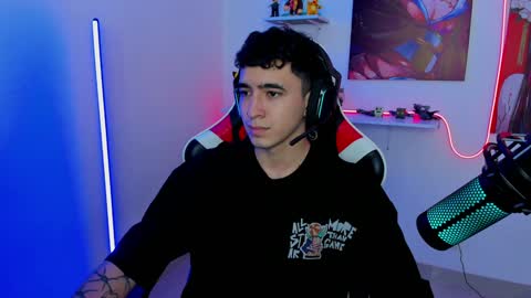 Snapshot of naranjo_seb chatting on 02/07/25, 05:10 sebastian online show from 02/07/25, 05:10