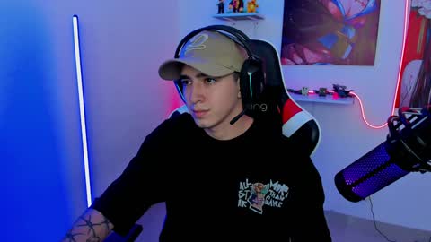 Snapshot of naranjo_seb chatting on 02/07/25, 08:33 sebastian online show from 02/07/25, 08:33