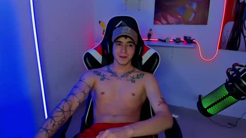 Snapshot of naranjo_seb chatting on 02/07/25, 11:34 sebastian online show from 02/07/25, 11:34