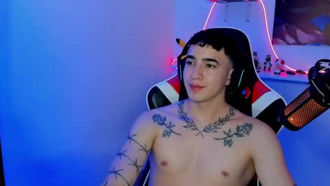 Snapshot of naranjo_seb chatting on 02/21/25, 07:12 sebastian online show from 02/21/25, 07:12