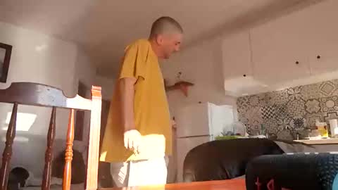 narujoto online show from 11/21/25, 02:27