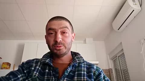 narujoto online show from 11/28/25, 10:40