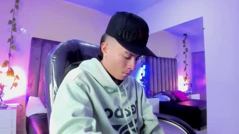 Nascary Fox online show from 01/18/26, 02:21