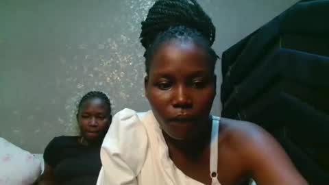 Snapshot of nasha_nei chatting on 04/19/26, 10:14 Nasha online show from 04/19/26, 10:14
