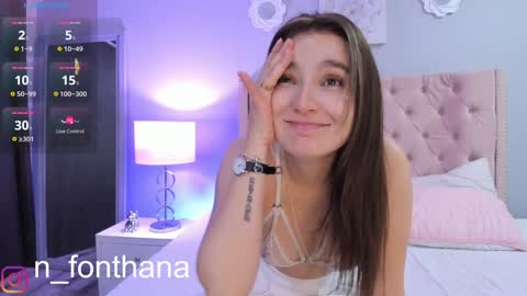 Nashly Fontana online show from 01/10/25, 02:23