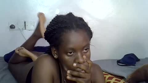 Snapshot of nasti_petite chatting on 02/20/25, 10:15 nasti_petite online show from 02/20/25, 10:15