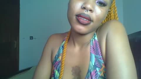Snapshot of nasty_divah chatting on 05/10/26, 09:20 nasty_divah online show from 05/10/26, 09:20