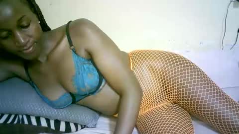 Marie online show from 10/24/25, 08:27