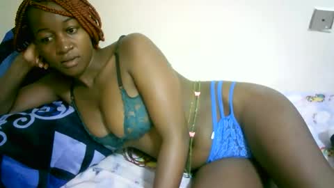 Snapshot of nastyafrika chatting on 04/28/26, 07:57 Marie online show from 04/28/26, 07:57