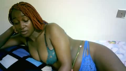 Snapshot of nastyafrika chatting on 04/28/26, 08:47 Marie online show from 04/28/26, 08:47