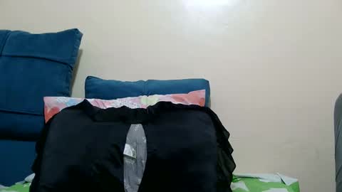 Bella online show from 11/26/25, 12:17